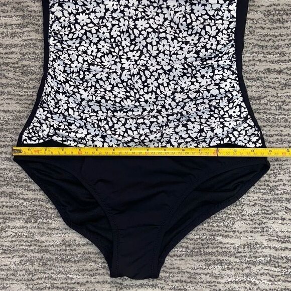 Leilani Floral Print Solstice One Piece Size - Picture 8 of 13